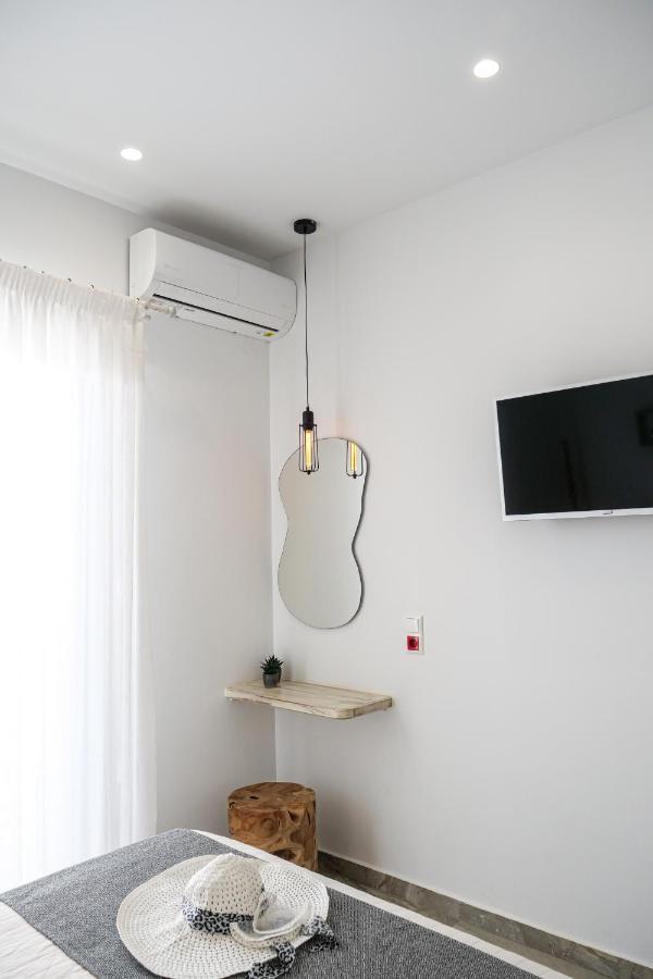 Theodora Luxury Studios Naxos City 外观 照片